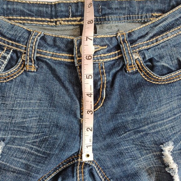 Soundgirl Jeans Bootcut Crop Raw Hem Low Rise Distressed Embellished Size 5 - Picture 11 of 12